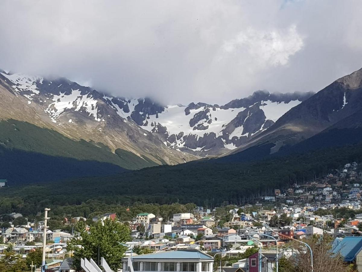 Bello Atardecer Ushuaia Bagian luar foto
